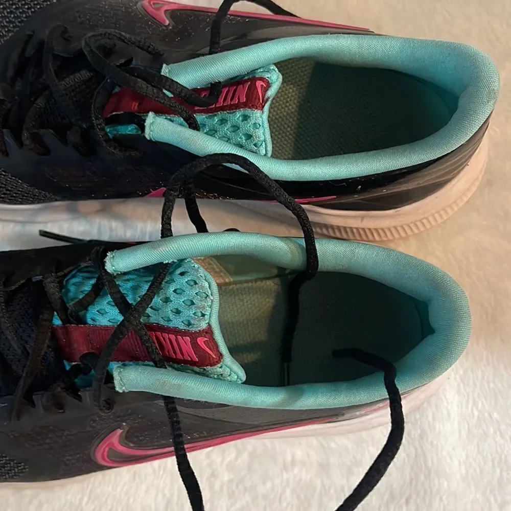 Nike Girls Downshifter sneakers size 5Y